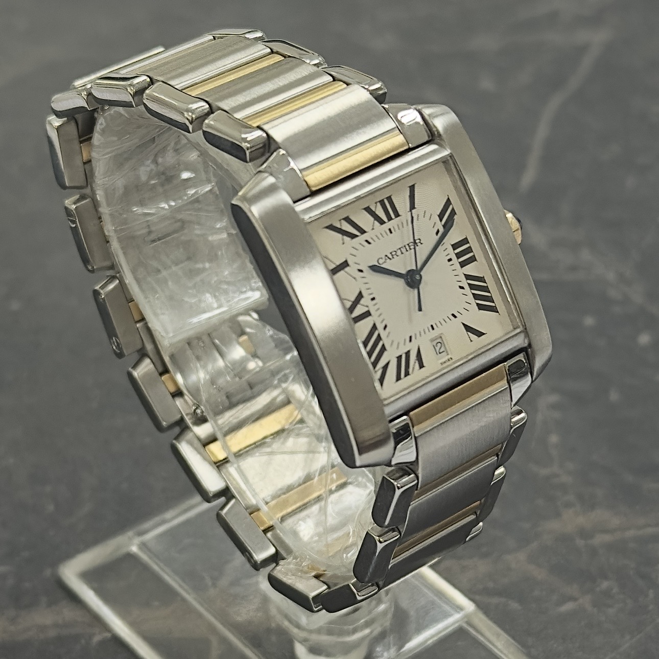 Screenshot Cartier Tank Française Steel & 18ct Yellow Gold Auto 2302
