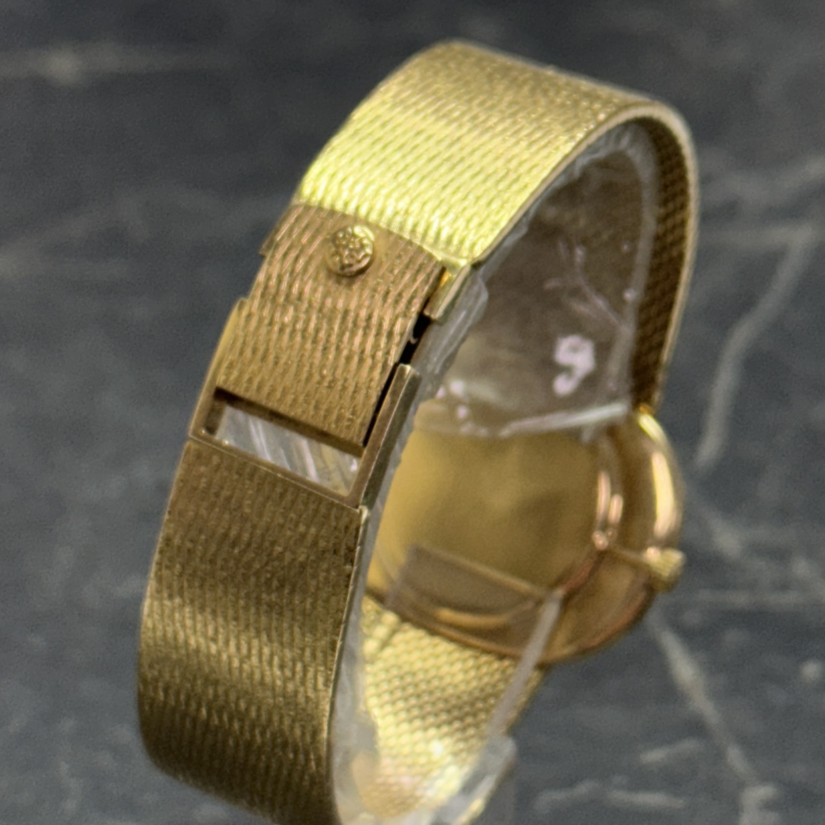 Patek Philippe Ellipse 3583 – 18k Yellow Gold – Blue Dial