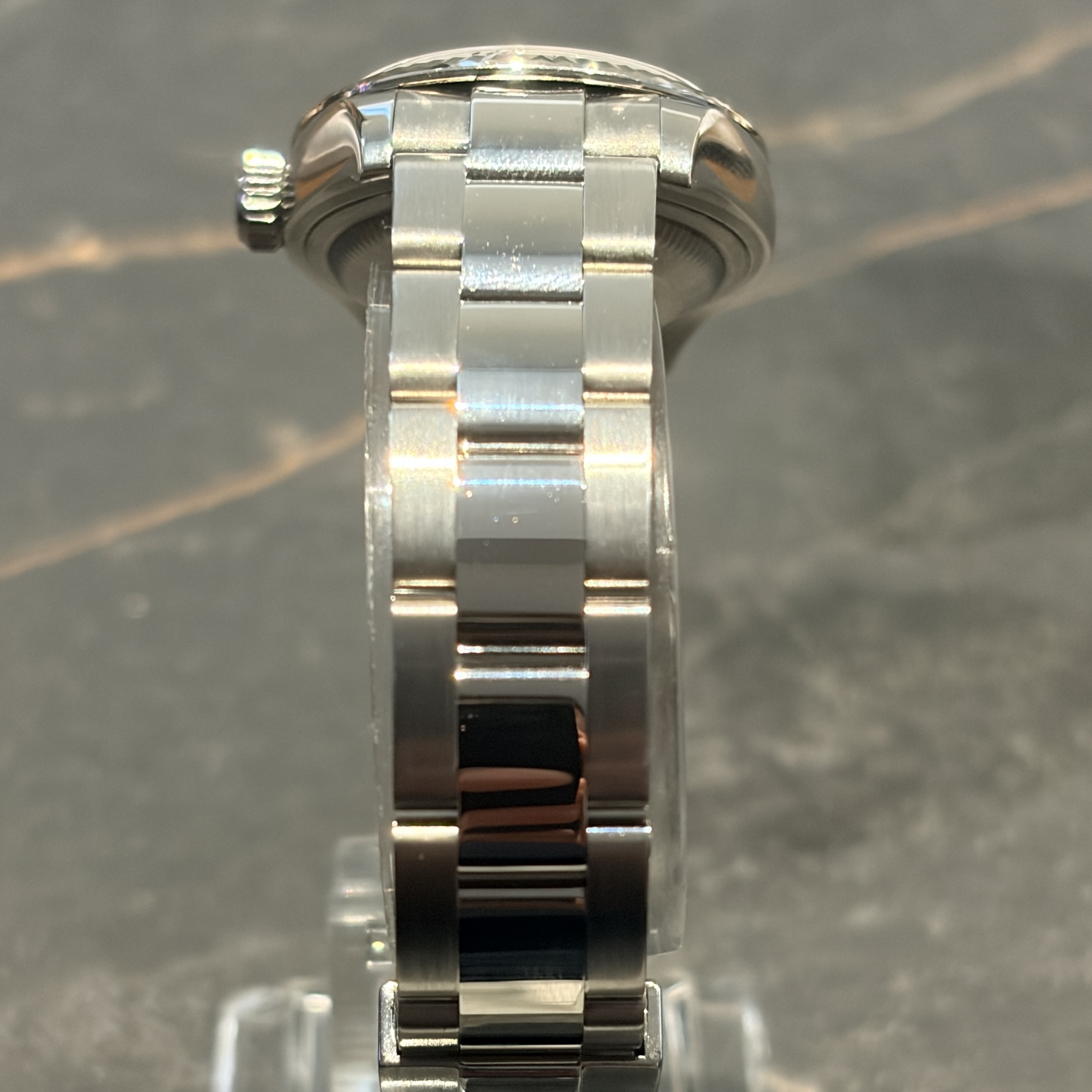 IMG_1314 Rolex Datejust 28 279174 Silver Numeral Dial Steel Oyster 2018